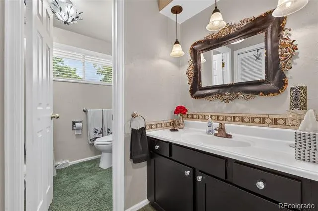 6371 E Dickenson Place Denver, CO 80222
