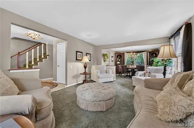 6371 E Dickenson Place Denver, CO 80222