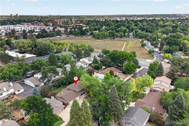 6371 E Dickenson Place Denver, CO 80222