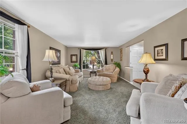 6371 E Dickenson Place Denver, CO 80222