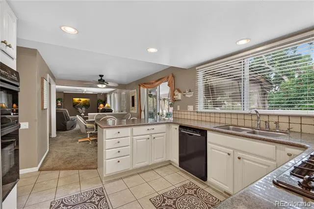 6371 E Dickenson Place Denver, CO 80222