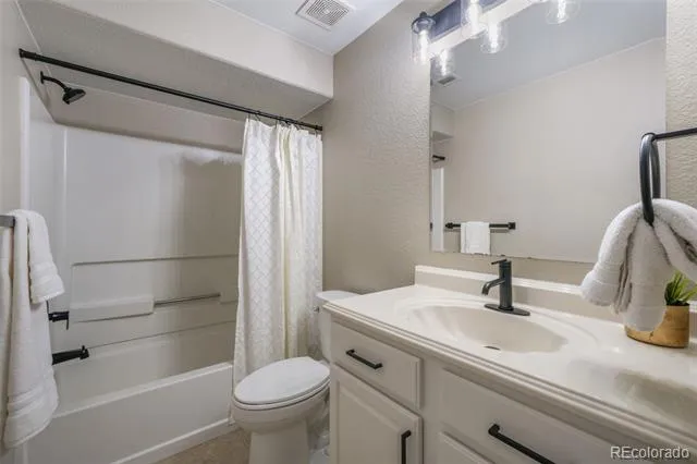 16297 Hobson Place Monument, CO 80132