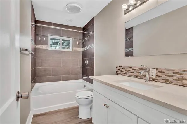 1215 Yuba Street Aurora, CO 80011