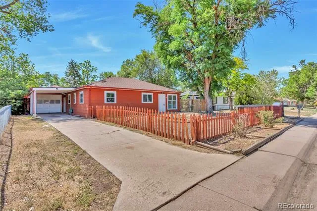 1215 Yuba Street Aurora, CO 80011