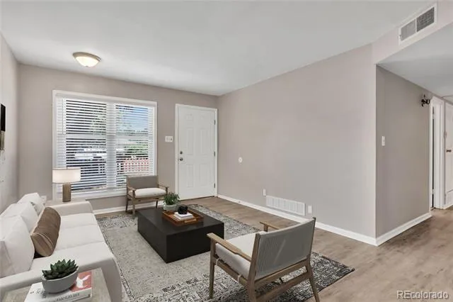 1215 Yuba Street Aurora, CO 80011