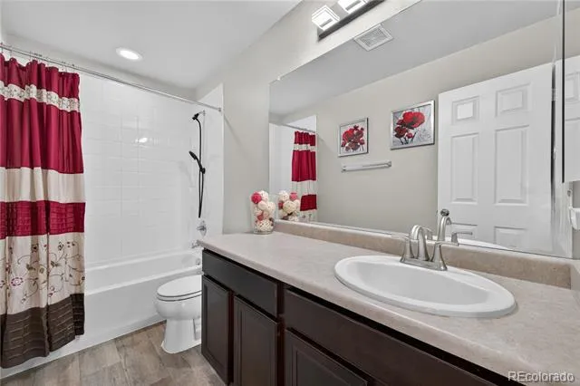 15803 E Warner Drive Denver, CO 80239