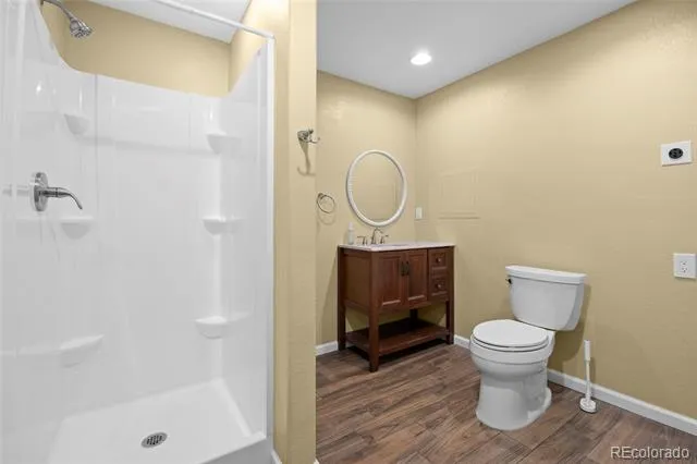 7601 S Quatar Way Aurora, CO 80016