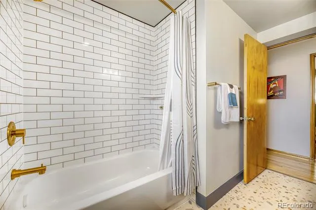 5340 W Bayaud Avenue Lakewood, CO 80226