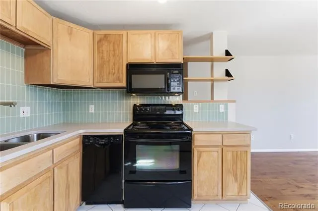 1759 Gilpin Street #102 Denver, CO 80218