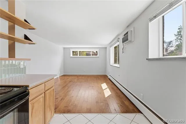 1759 Gilpin Street #102 Denver, CO 80218