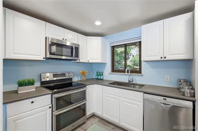 4660 Estes Street Wheat Ridge, CO 80033