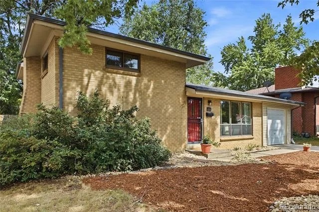 4660 Estes Street Wheat Ridge, CO 80033