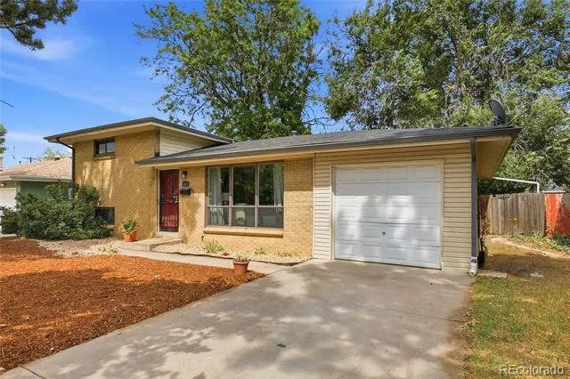 4660 Estes Street Wheat Ridge, CO 80033
