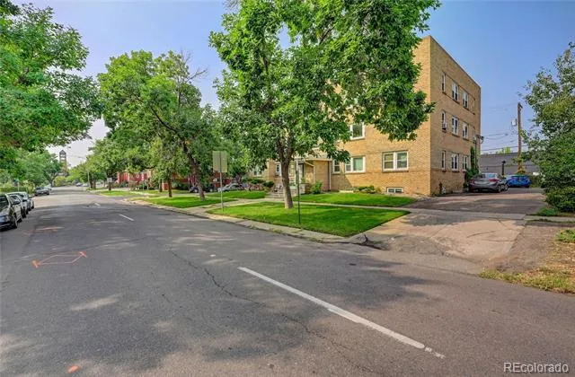 505 Logan Street #6 Denver, CO 80203