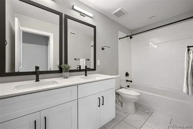 5526 Clay Court Denver, CO 80221