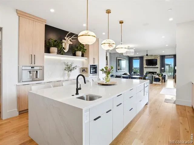 2005 Lakespur Lane Louisville, CO 80027
