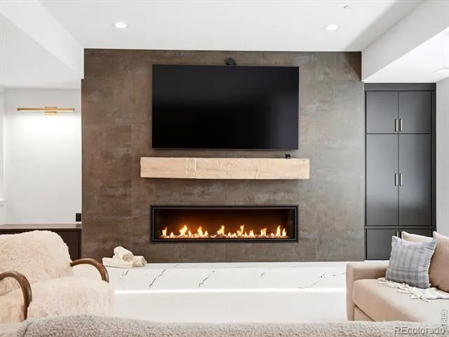 2005 Lakespur Lane Louisville, CO 80027