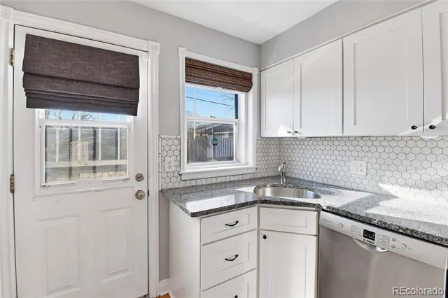 2823 Jasmine Street Denver, CO 80207