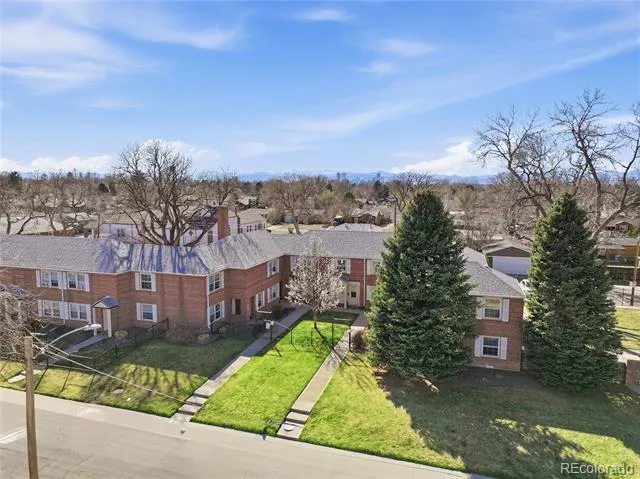 2823 Jasmine Street Denver, CO 80207