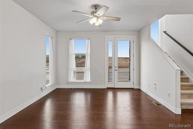 15613 E Broncos Place Englewood, CO 80112