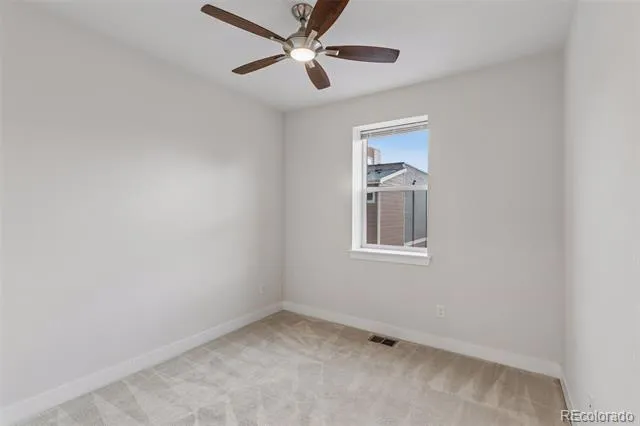 15613 E Broncos Place Englewood, CO 80112