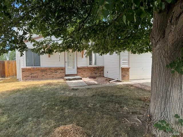 4852 S Pagosa Way Aurora, CO 80015