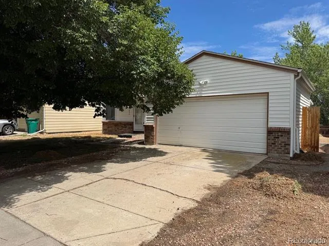 4852 S Pagosa Way Aurora, CO 80015