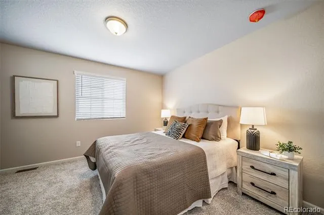 10124 Salem Court Commerce City, CO 80022