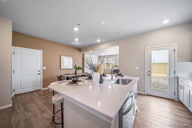 10124 Salem Court Commerce City, CO 80022