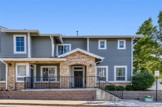 226 Whitehaven Circle Littleton, CO 80129