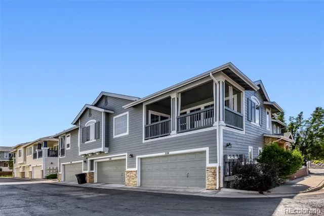 226 Whitehaven Circle Littleton, CO 80129