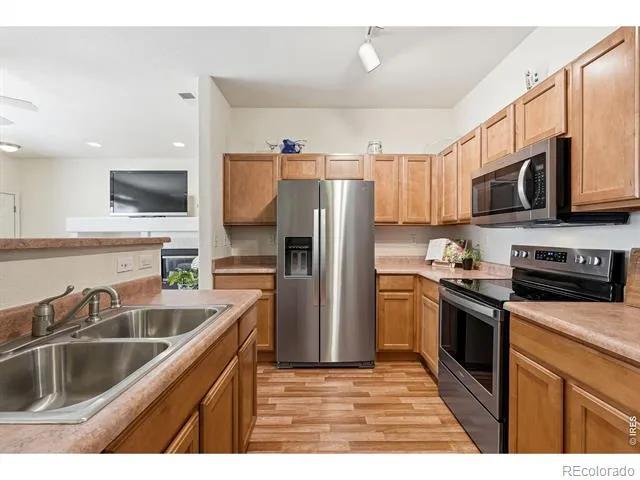 837 E 98th Avenue #407 Thornton, CO 80229