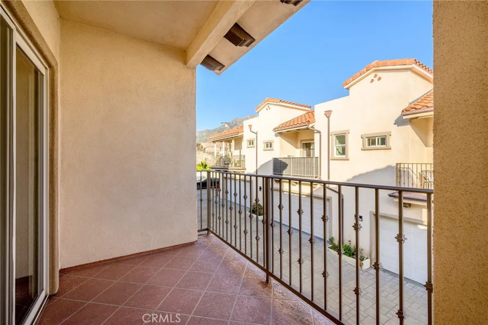 7225 Apperson Street #105 Tujunga, CA 91042