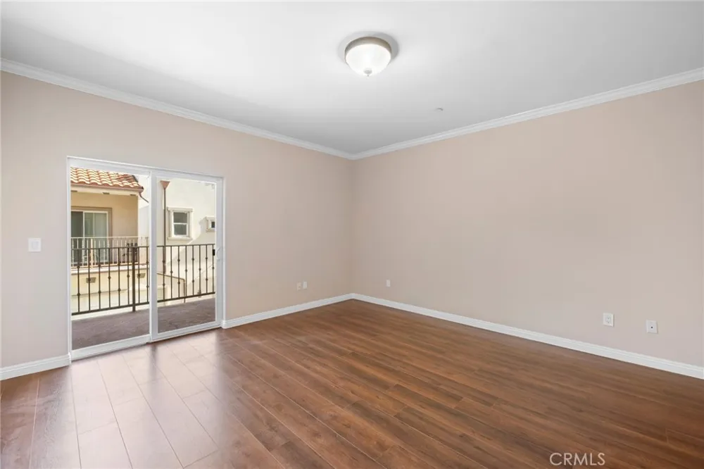 7225 Apperson Street #105 Tujunga, CA 91042