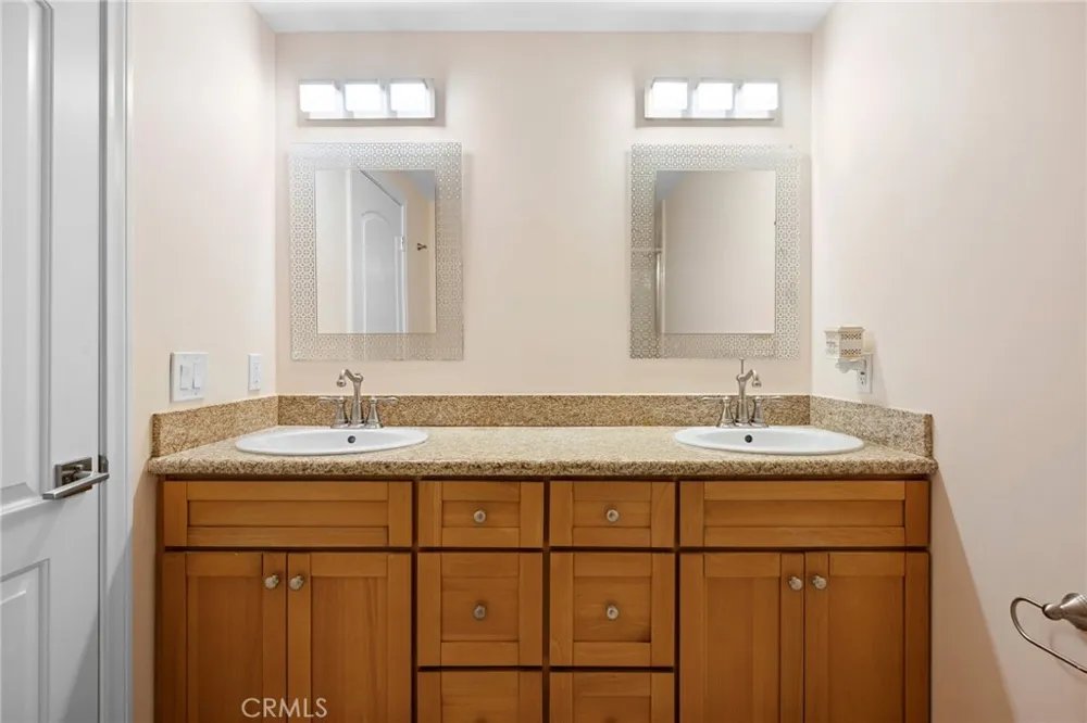 7225 Apperson Street #105 Tujunga, CA 91042