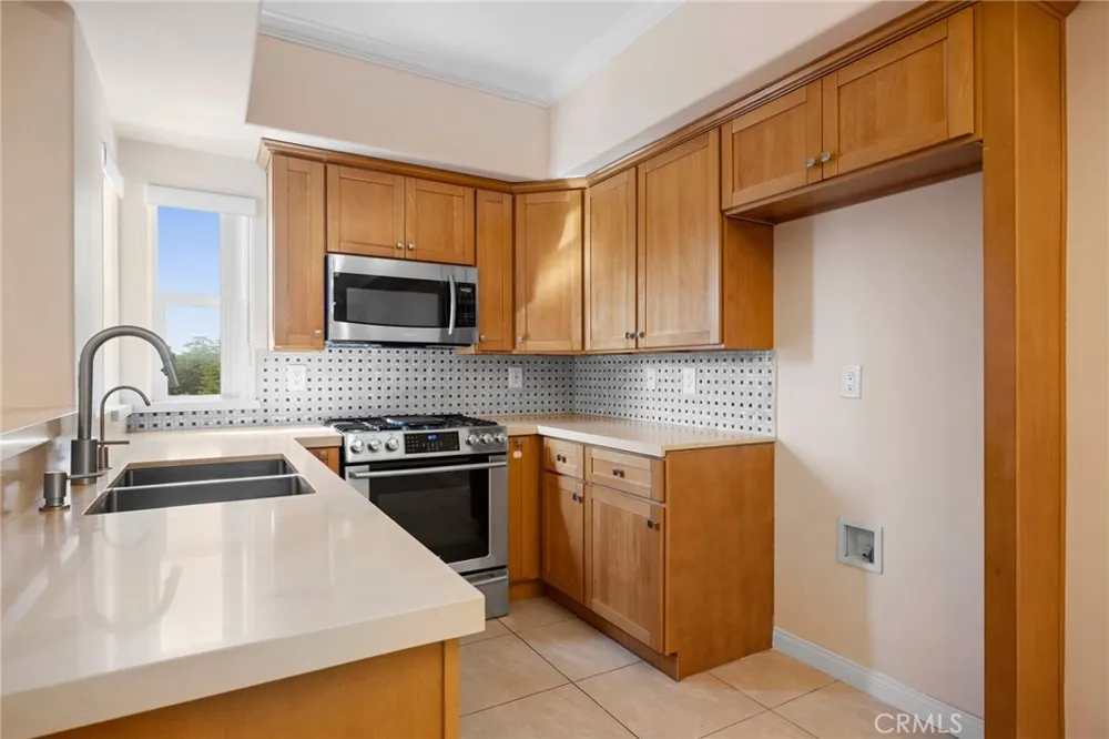 7225 Apperson Street #105 Tujunga, CA 91042