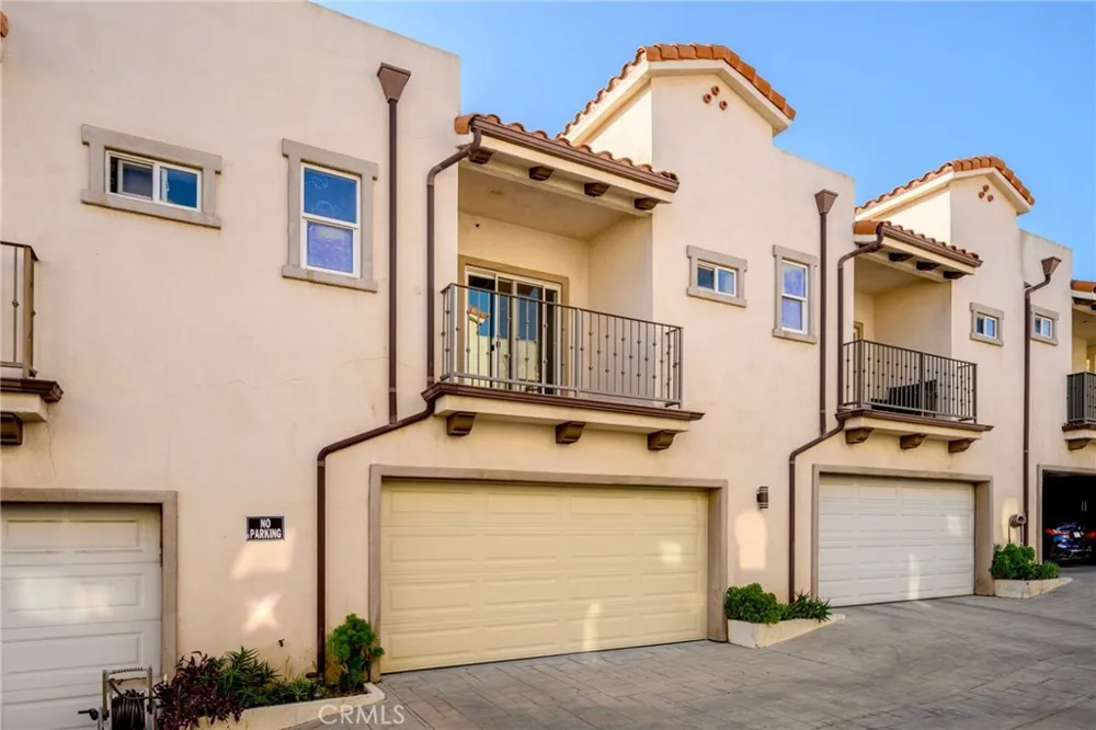 7225 Apperson Street #105 Tujunga, CA 91042