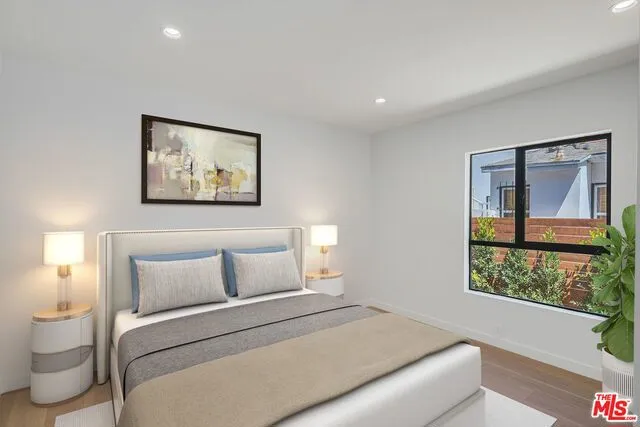 545 San Juan #3 Venice, CA 90291