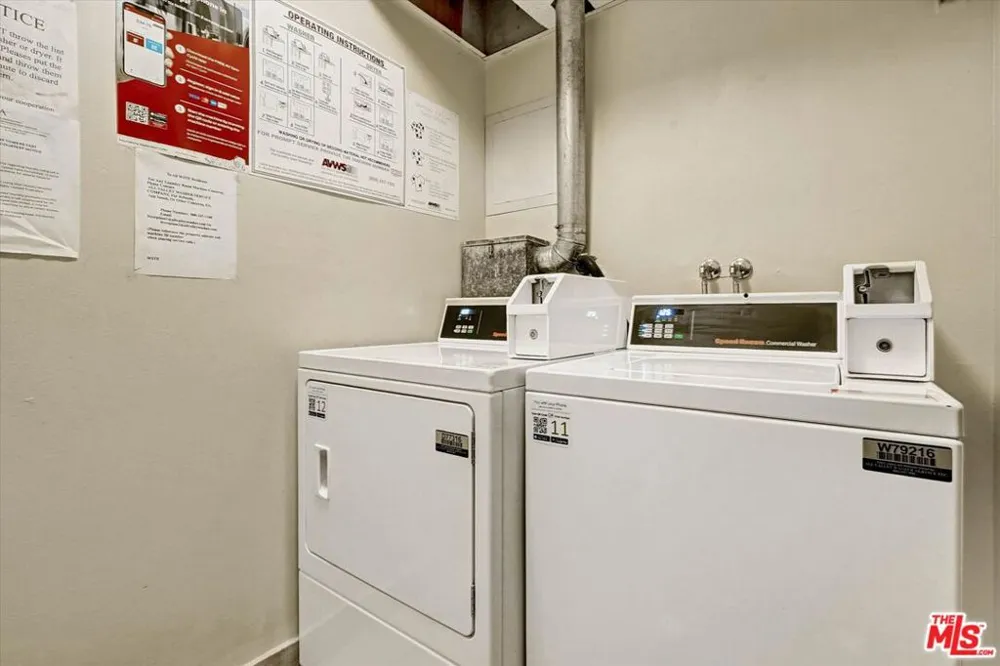 10747 Wilshire Boulevard #1002 Los Angeles, CA 90024