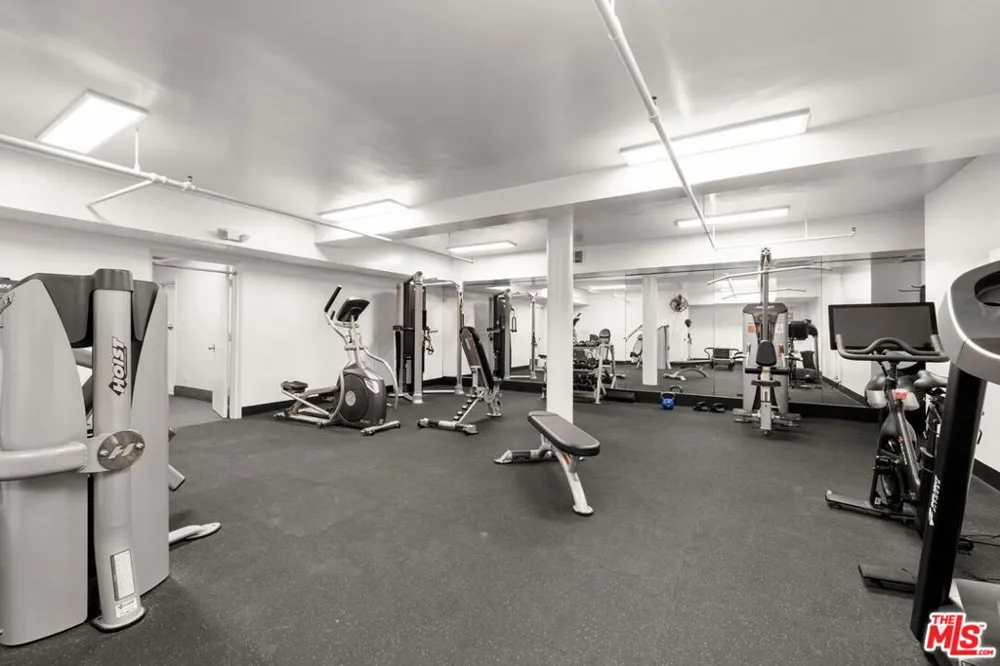 11750 W Sunset Boulevard #301 Los Angeles, CA 90049