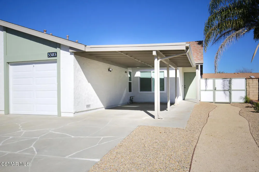 5383 Felicia Street Camarillo, CA 93012