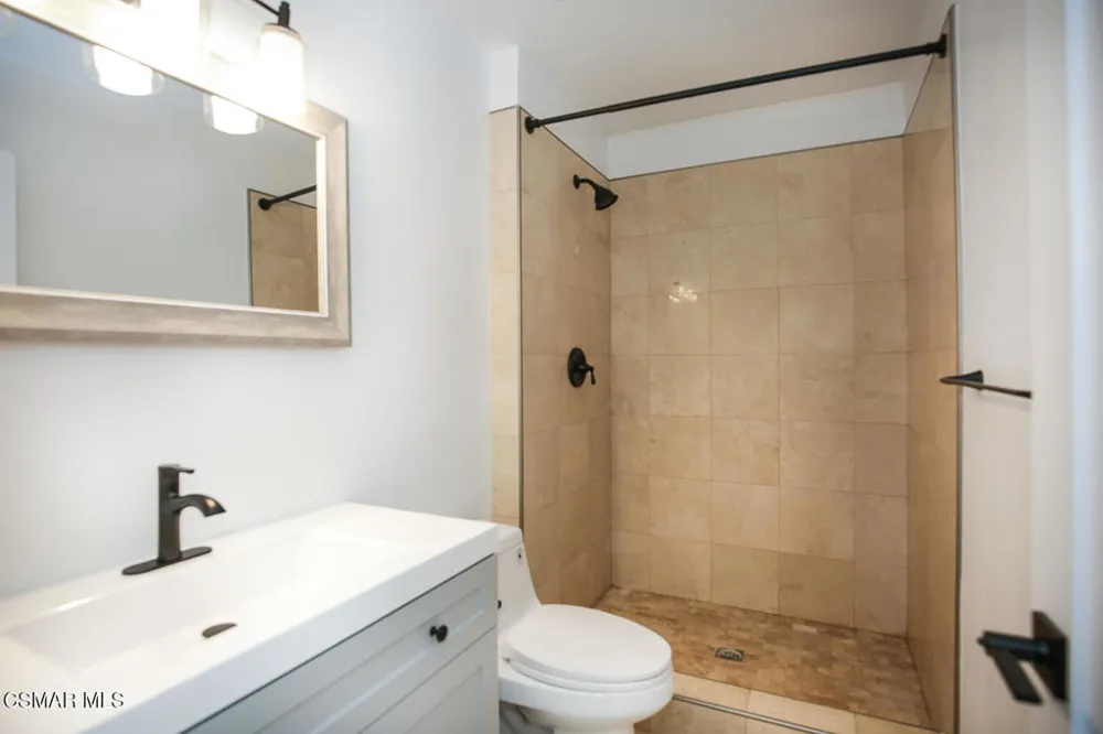 5383 Felicia Street Camarillo, CA 93012