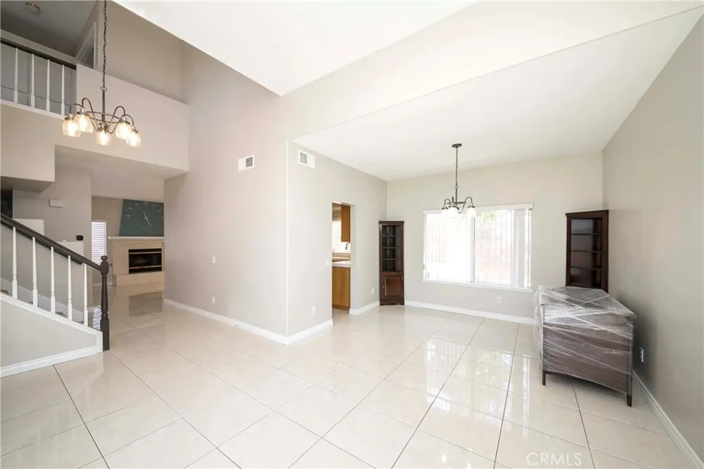 701 Barnsley Corona, CA 92879
