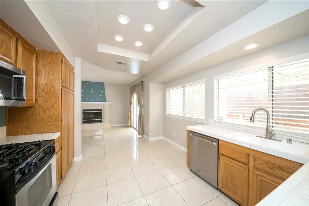 701 Barnsley Corona, CA 92879