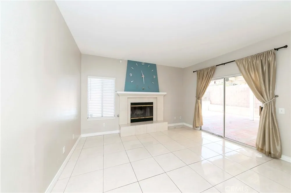701 Barnsley Corona, CA 92879