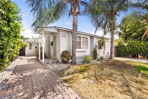 1438 S Woods