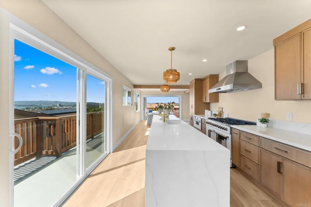 4474 Cape May Avenue San Diego, CA 92107