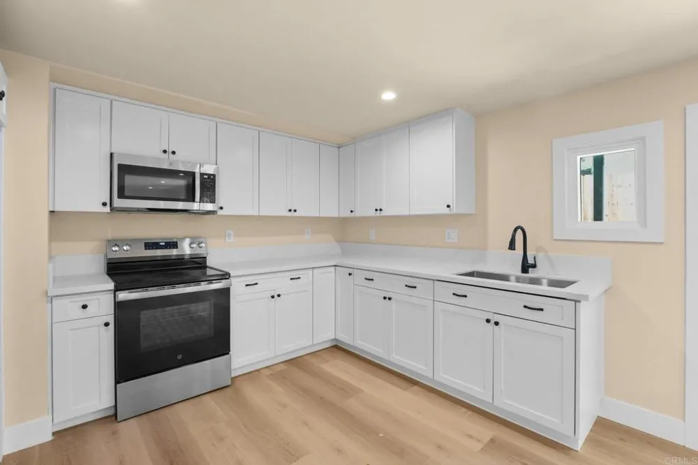 4474 Cape May Avenue San Diego, CA 92107