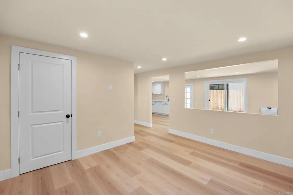 4474 Cape May Avenue San Diego, CA 92107