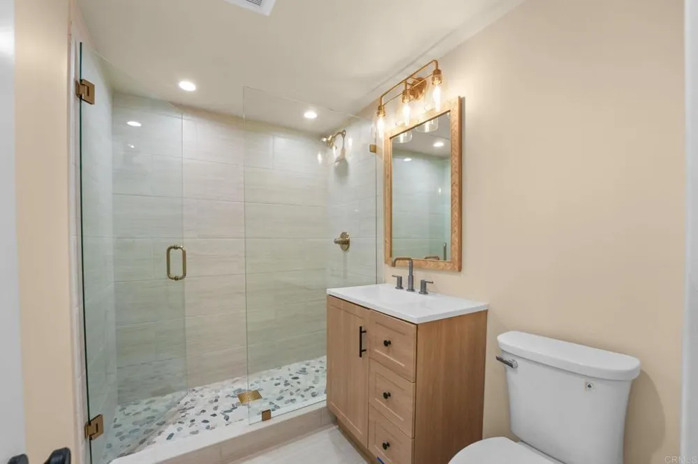 4474 Cape May Avenue San Diego, CA 92107